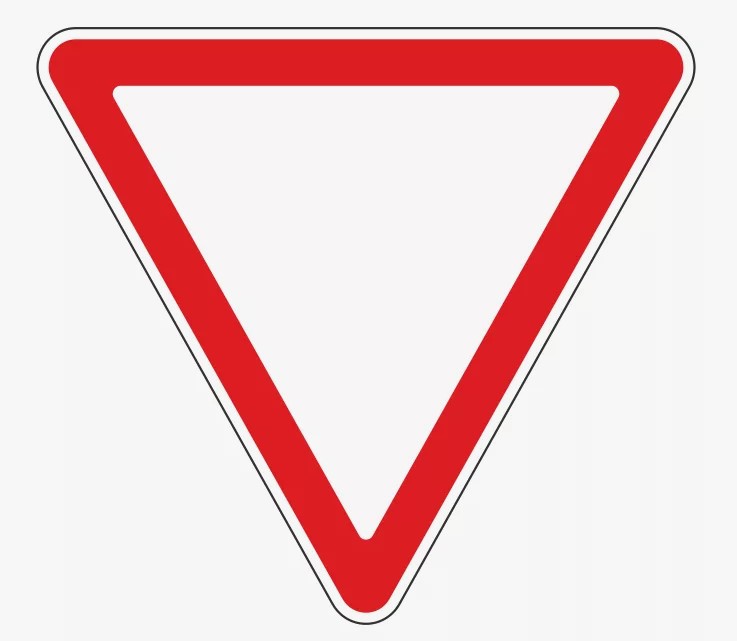 Дорожный знак 2.4 пленка класс IIб, III т/р (А 900 мм)